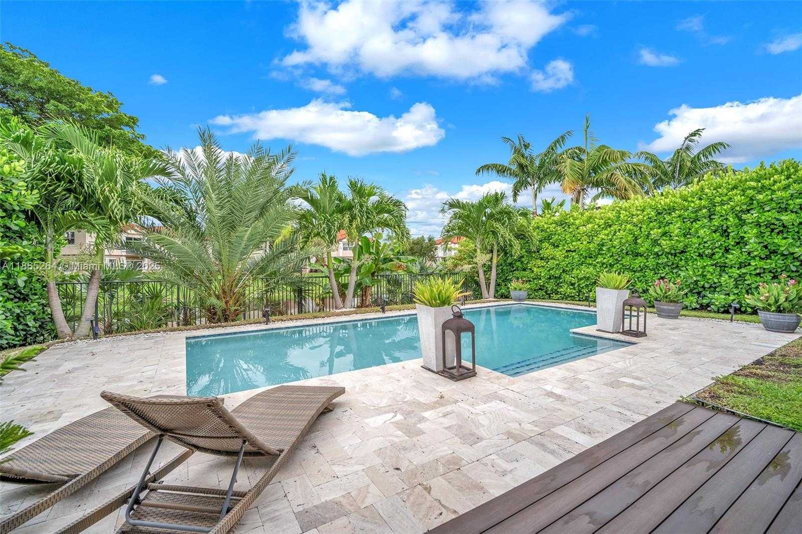 Small Image of 1281 SOUTH WEST 113TH WAY #1281, Pembroke Pines Number 29