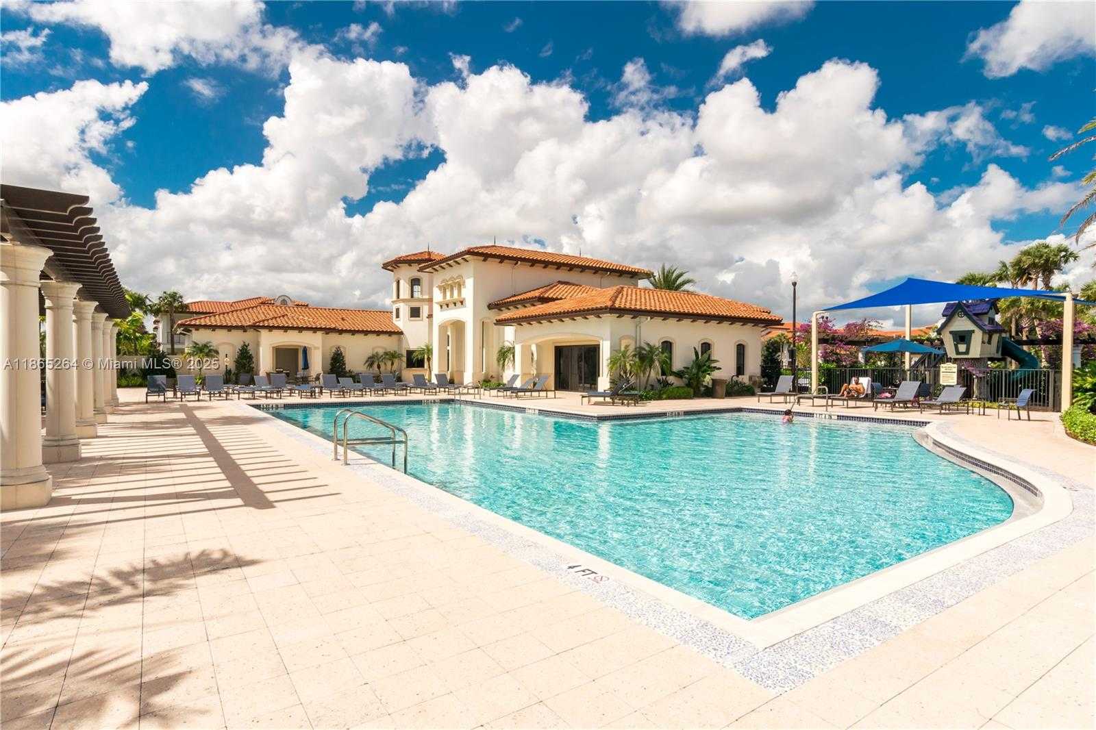 Small Image of 1281 SOUTH WEST 113TH WAY #1281, Pembroke Pines Number 35