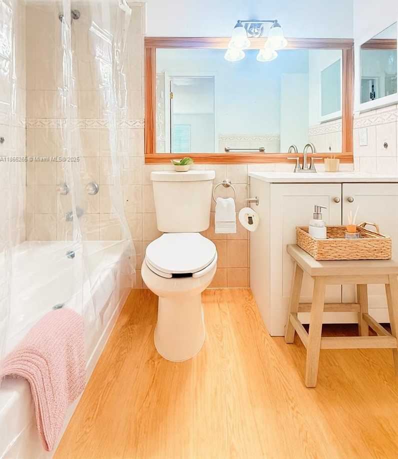 Small Image of 11637 SOUTH WEST 117TH CT, Miami Number 5