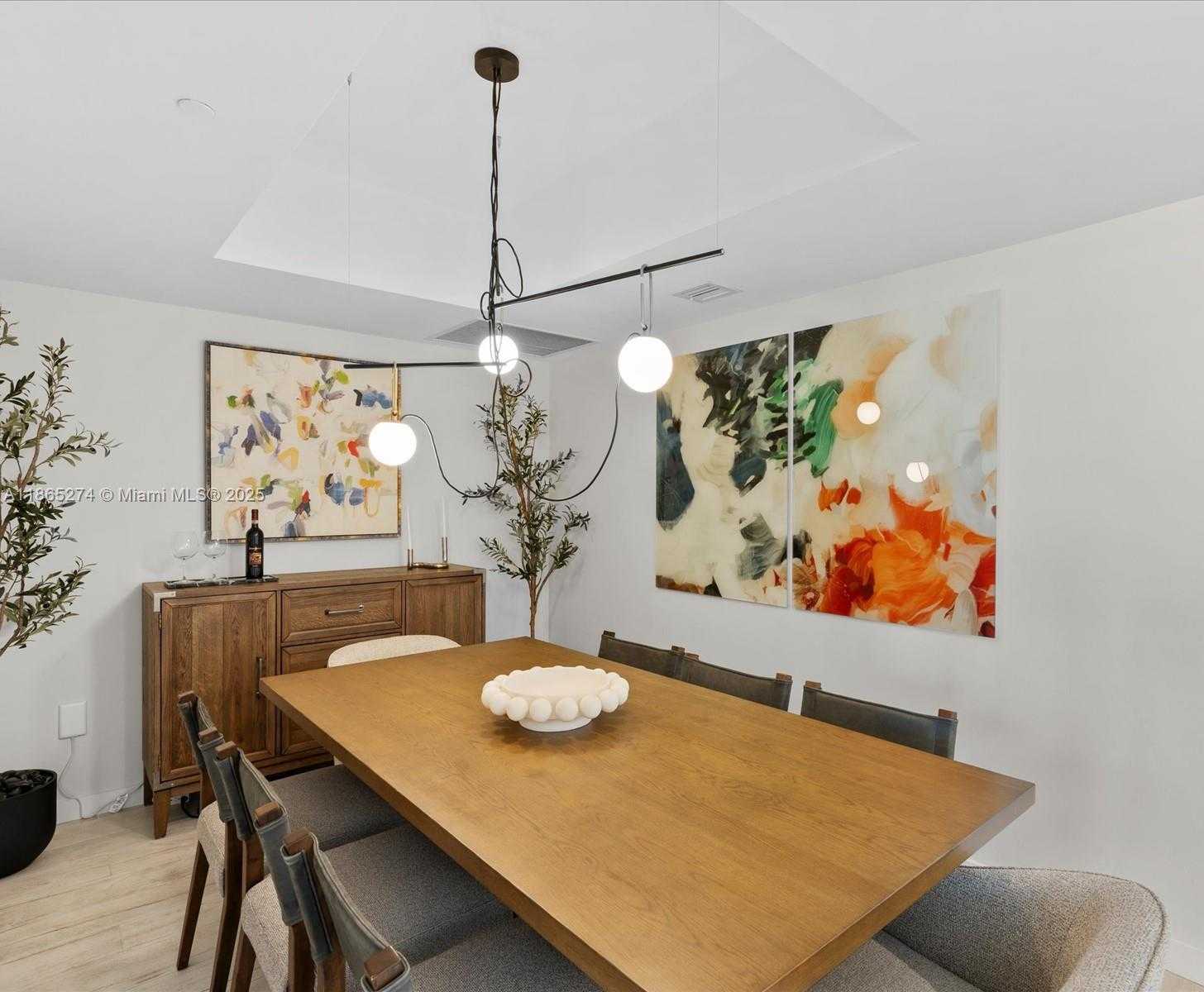 Small Image of 465 BRICKELL AVE #4905, Miami Number 16