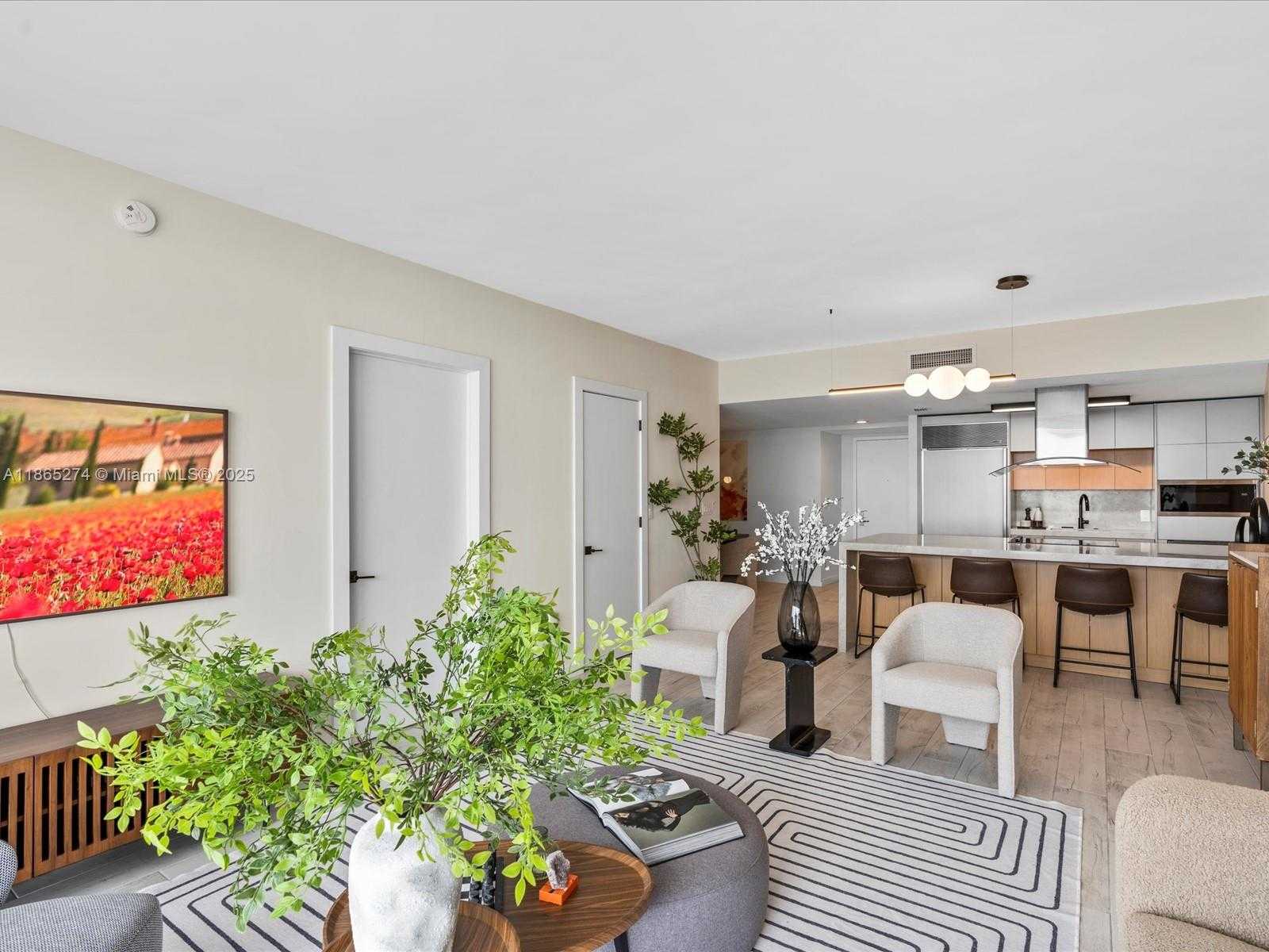 Small Image of 465 BRICKELL AVE #4905, Miami Number 8
