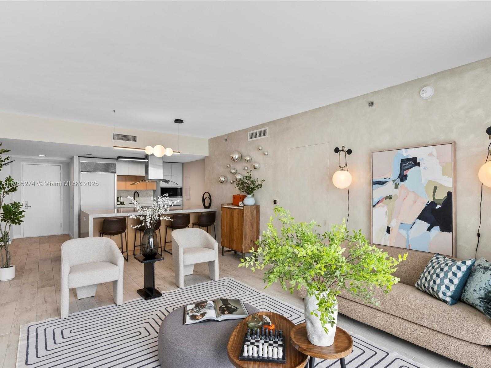 Small Image of 465 BRICKELL AVE #4905, Miami Number 9
