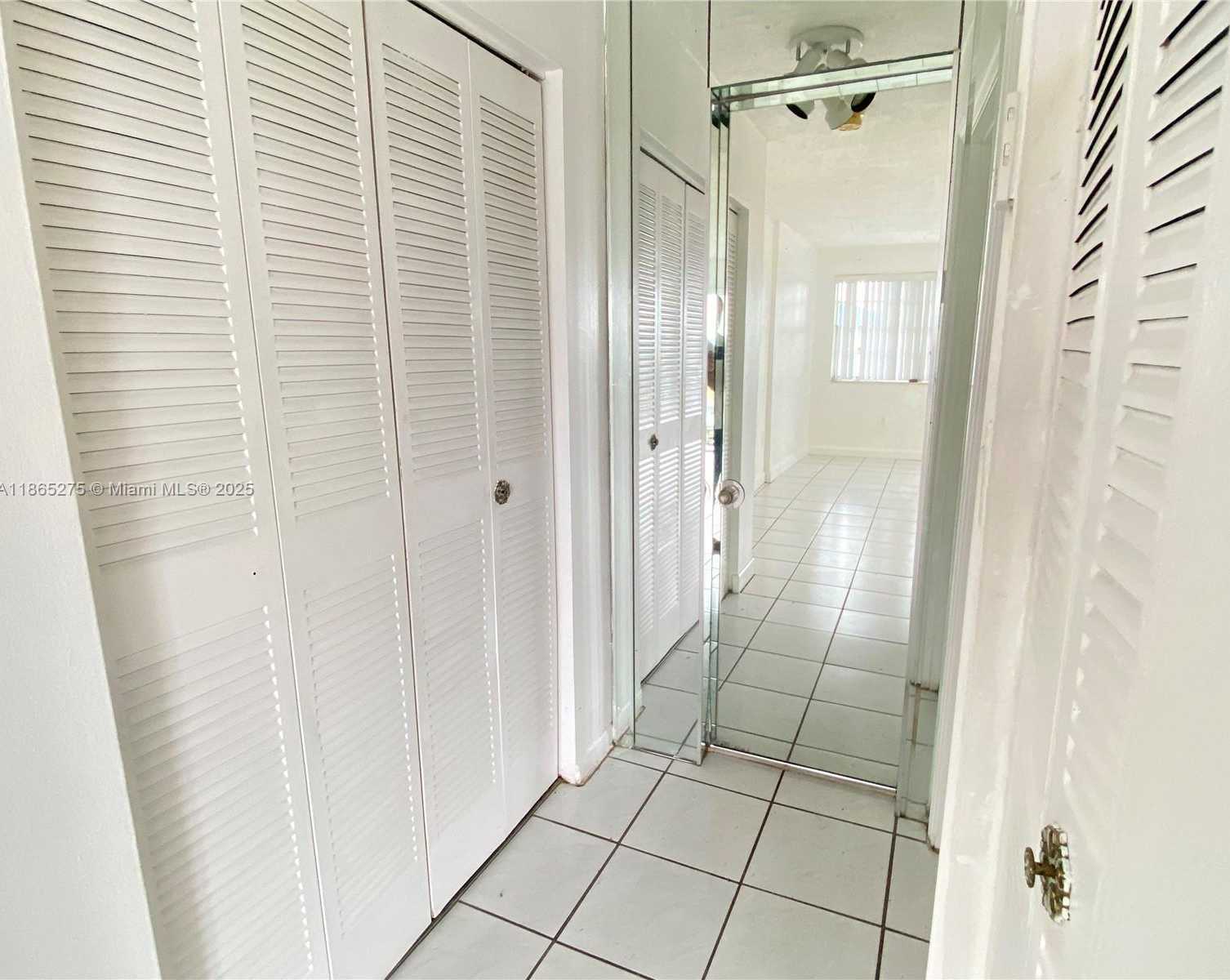 Small Image of 1655 WEST 44TH PL #511, Hialeah Number 13