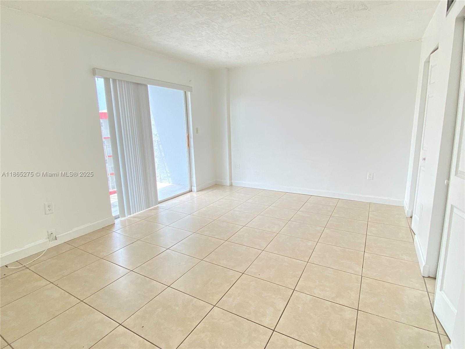 Small Image of 1655 WEST 44TH PL #511, Hialeah Number 9