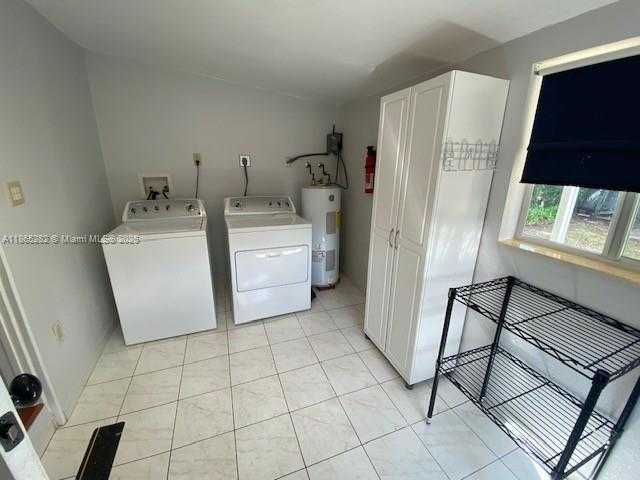 Small Image of 3031 SOUTH WEST 4TH ST, Miami Number 16