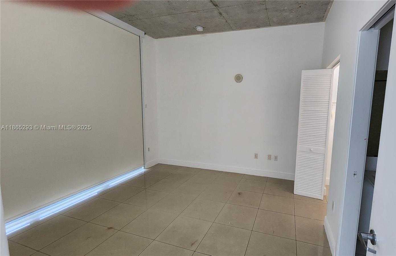 Small Image of 3470 EAST COAST AVE #H1106, Miami Number 10