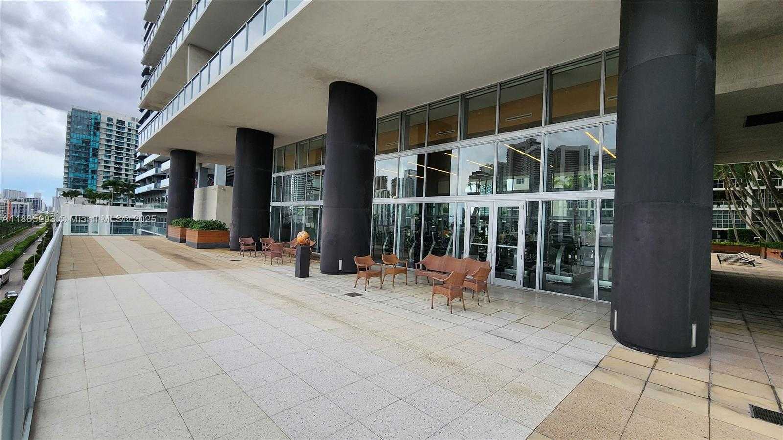 Small Image of 3470 EAST COAST AVE #H1106, Miami Number 20