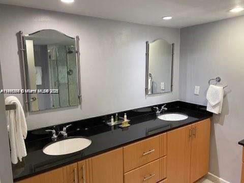 Small Image of 1717 NORTH BAYSHORE DR #3246, Miami Number 15
