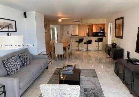Small Image of 1717 NORTH BAYSHORE DR #3246, Miami Number 7
