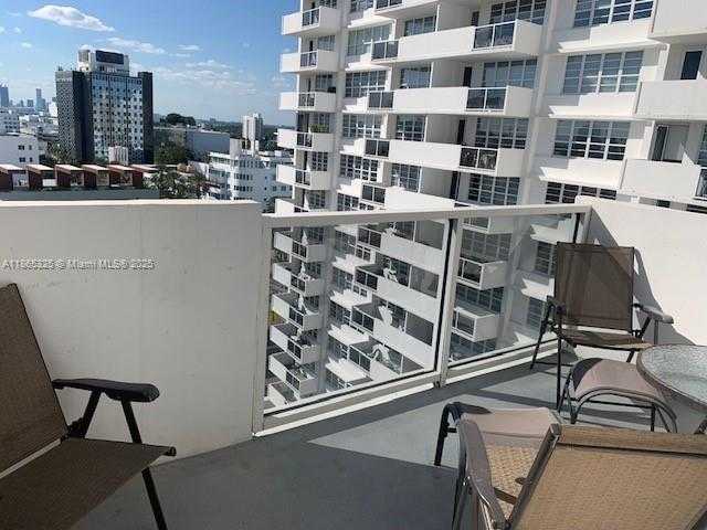 Small Image of 100 LINCOLN RD #1122, Miami Beach Number 10