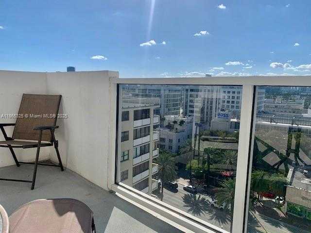 Small Image of 100 LINCOLN RD #1122, Miami Beach Number 11