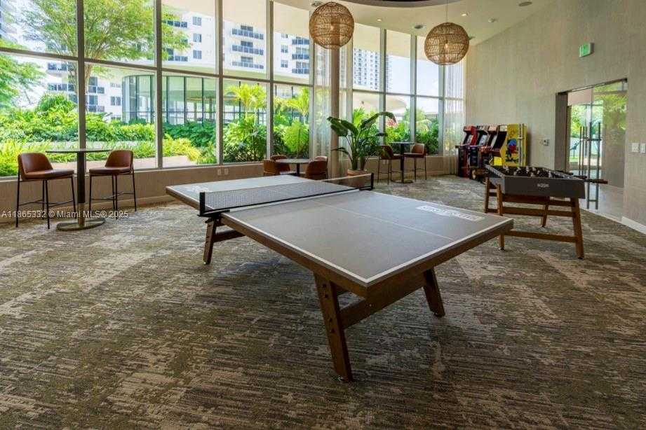 Small Image of 700 NORTH EAST 24TH ST #4303, Miami Number 37