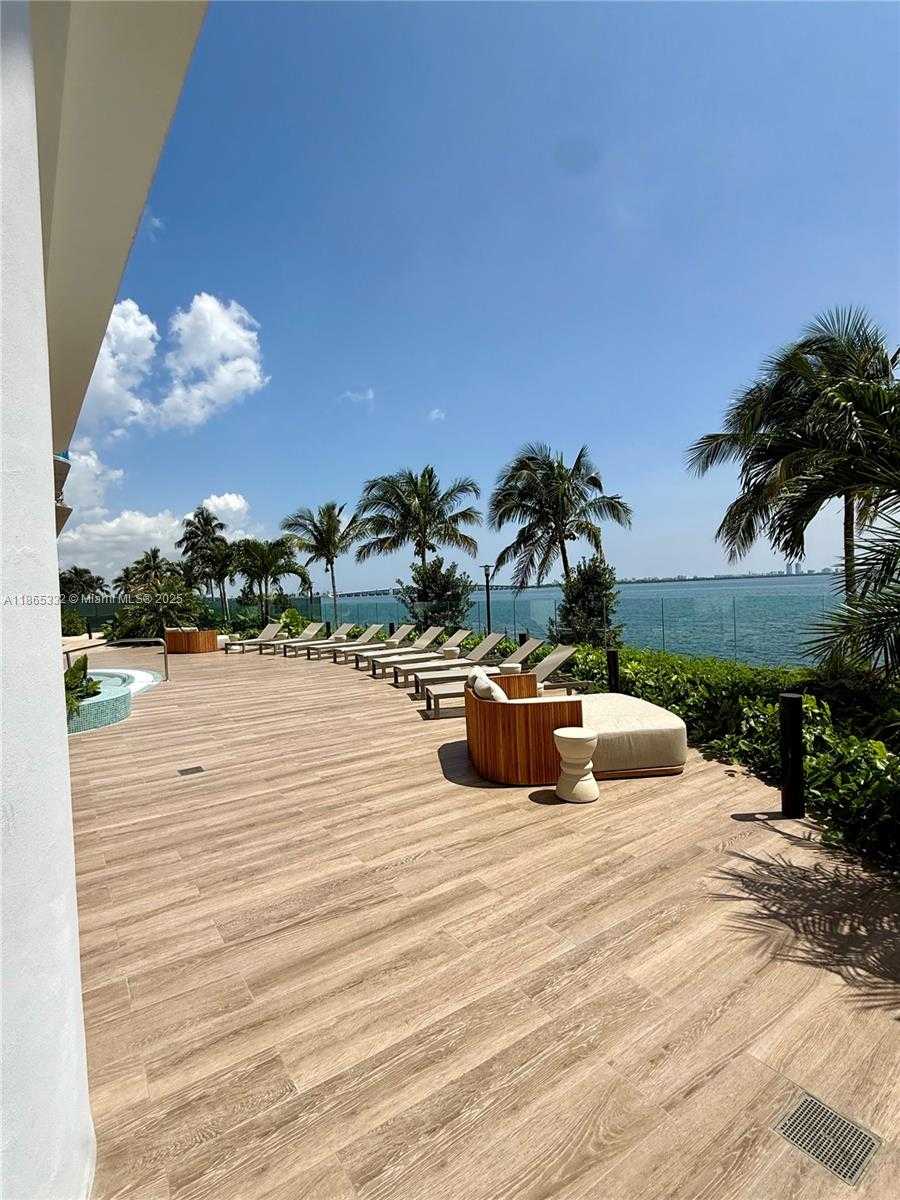 Small Image of 700 NORTH EAST 24TH ST #4303, Miami Number 7