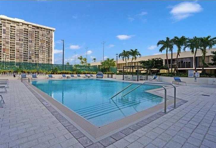Small Image of 1915 BRICKELL AVE #C706, Miami Number 9
