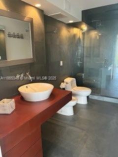 Small Image of 801 NORTH VENETIAN DR #504, Miami Number 18