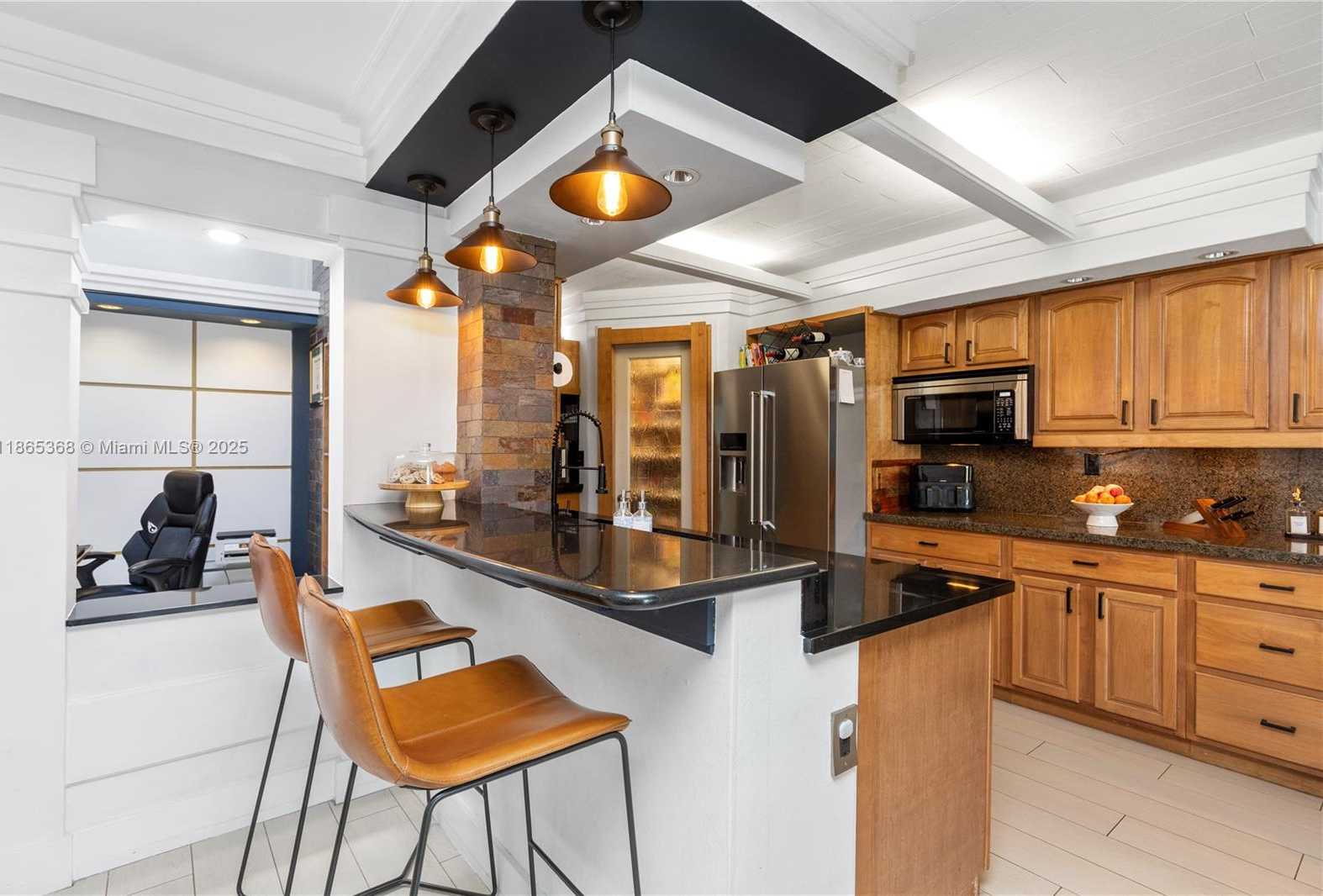 Small Image of 7225 COLDSTREAM DR #7225, Hialeah Number 18