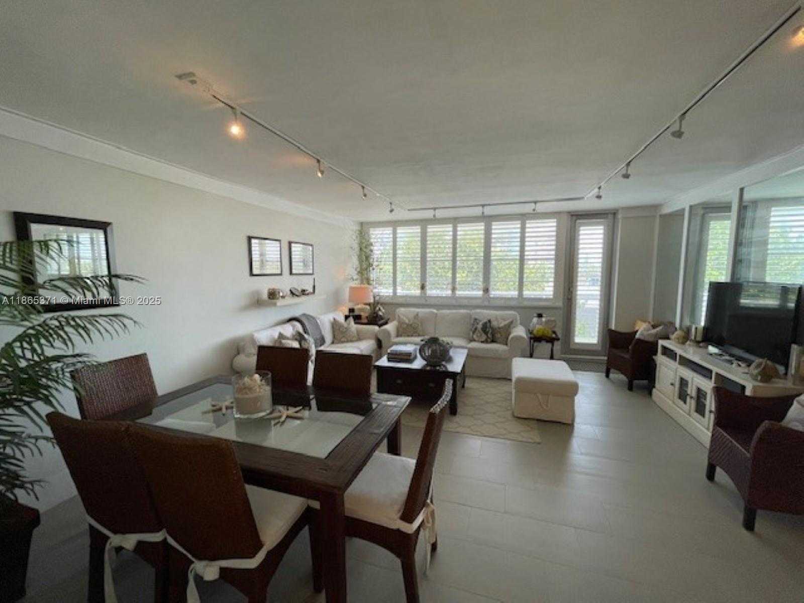 Small Image of Miami Beach Number 7