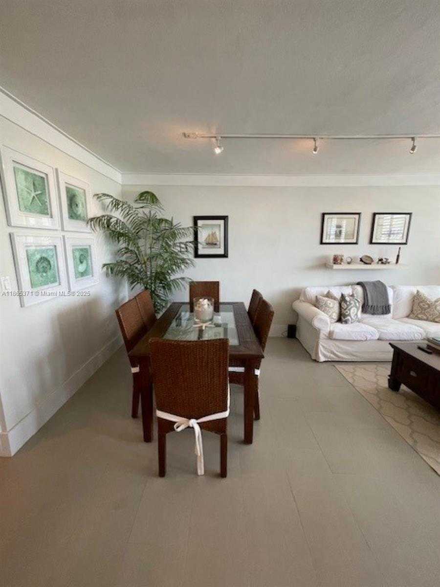 Small Image of Miami Beach Number 8