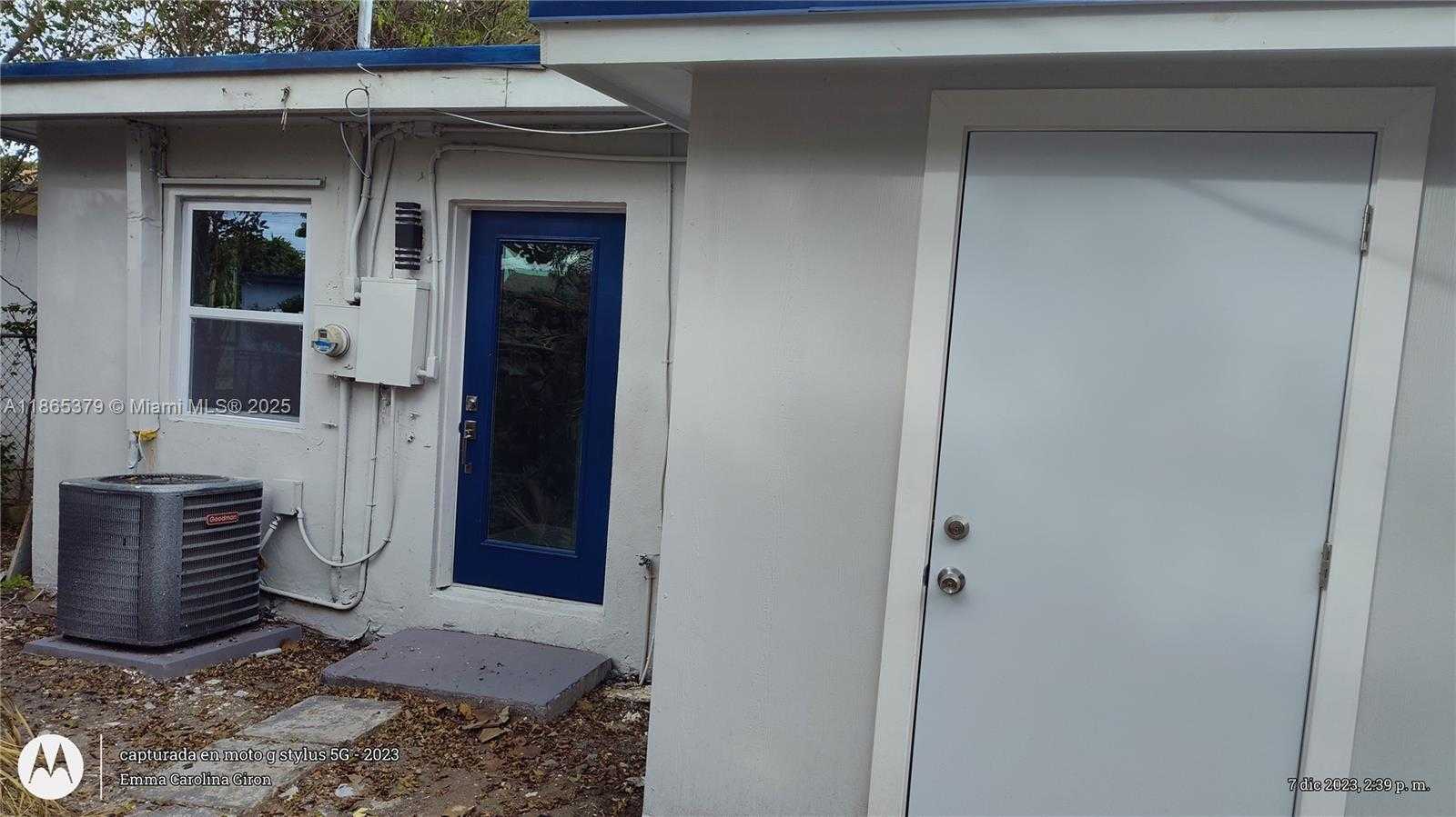 Small Image of 849 WEST 2ND ST #B, Riviera Beach Number 6
