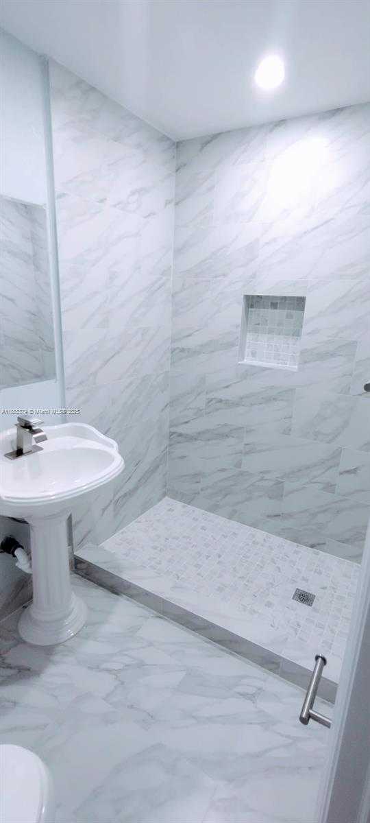 Small Image of 849 WEST 2ND ST #B, Riviera Beach Number 7