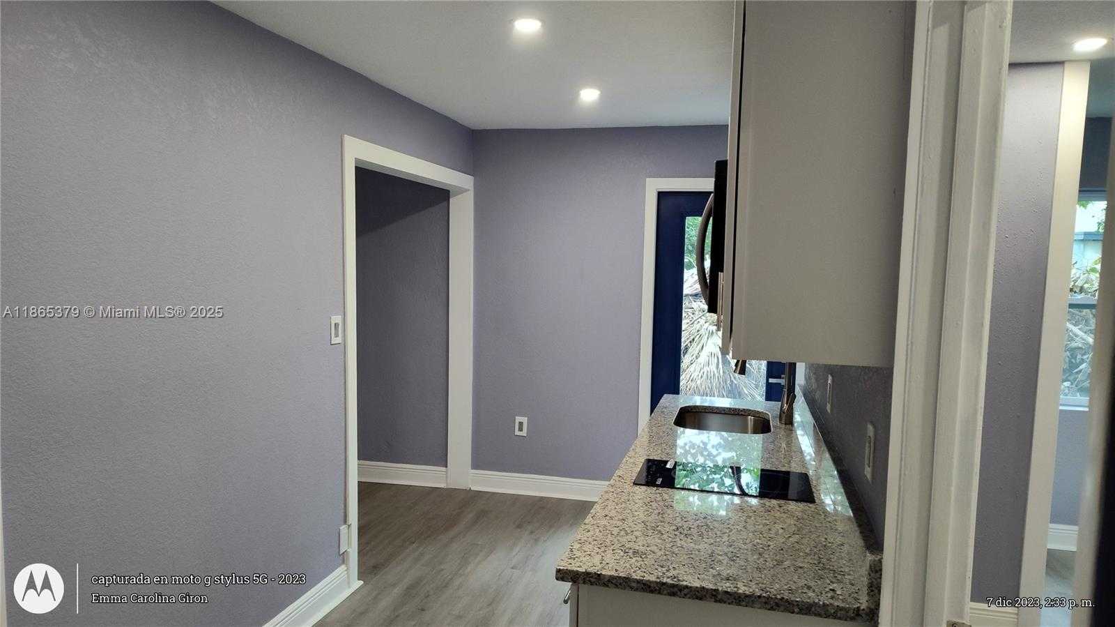 Small Image of 849 WEST 2ND ST #B, Riviera Beach Number 8