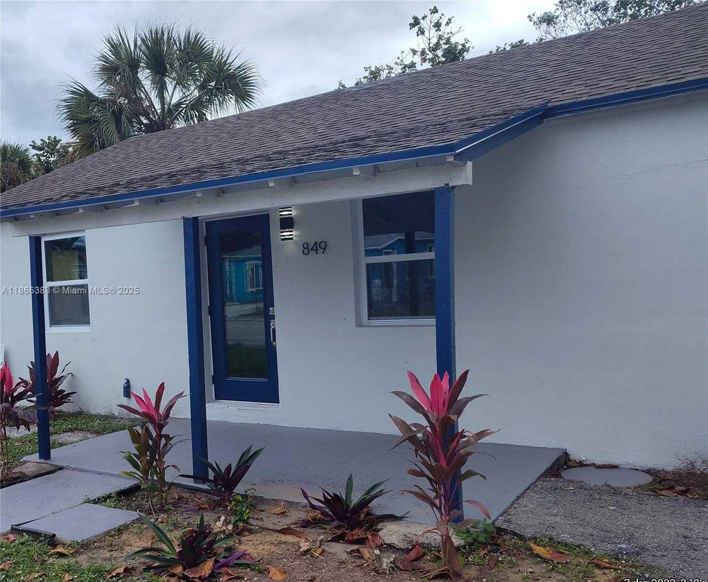 Small Image of 849 WEST 2ND ST #A, Riviera Beach Number 11