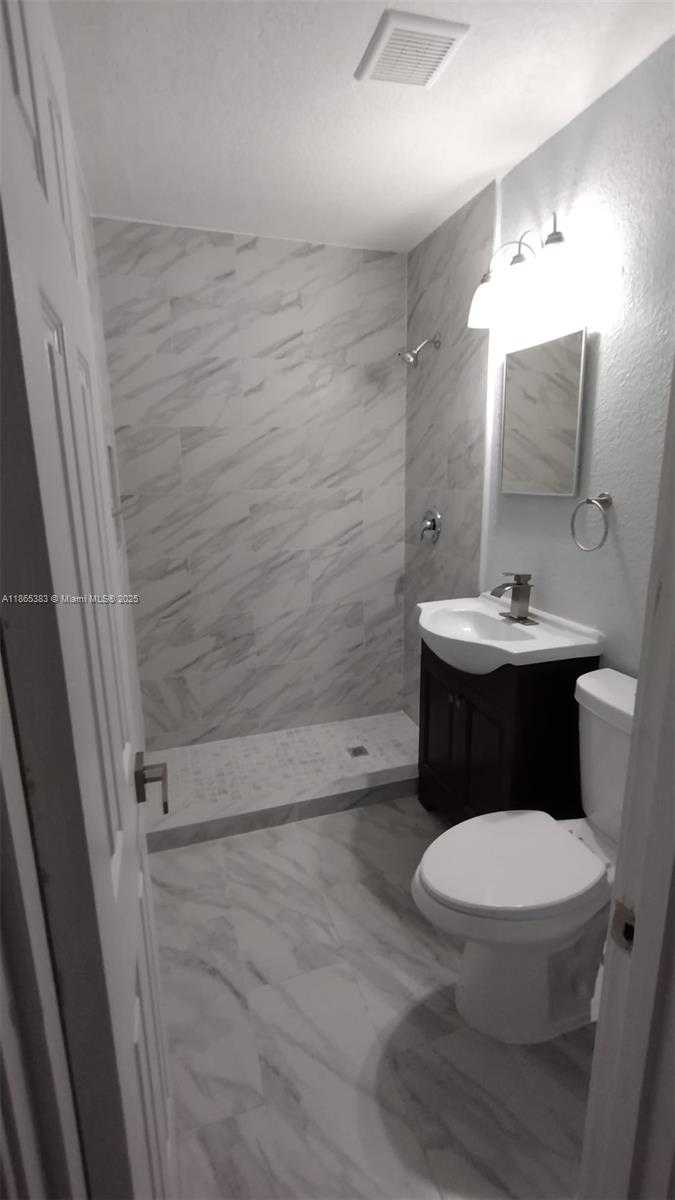 Small Image of 849 WEST 2ND ST #A, Riviera Beach Number 5