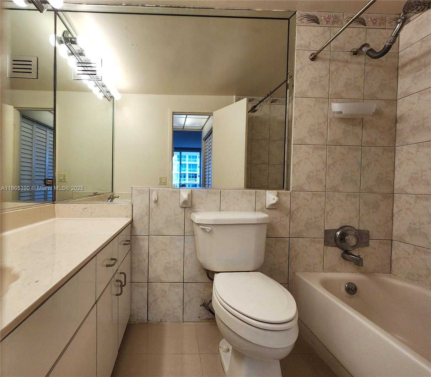 Small Image of 3505 SOUTH OCEAN DR #1217, Hollywood Number 15