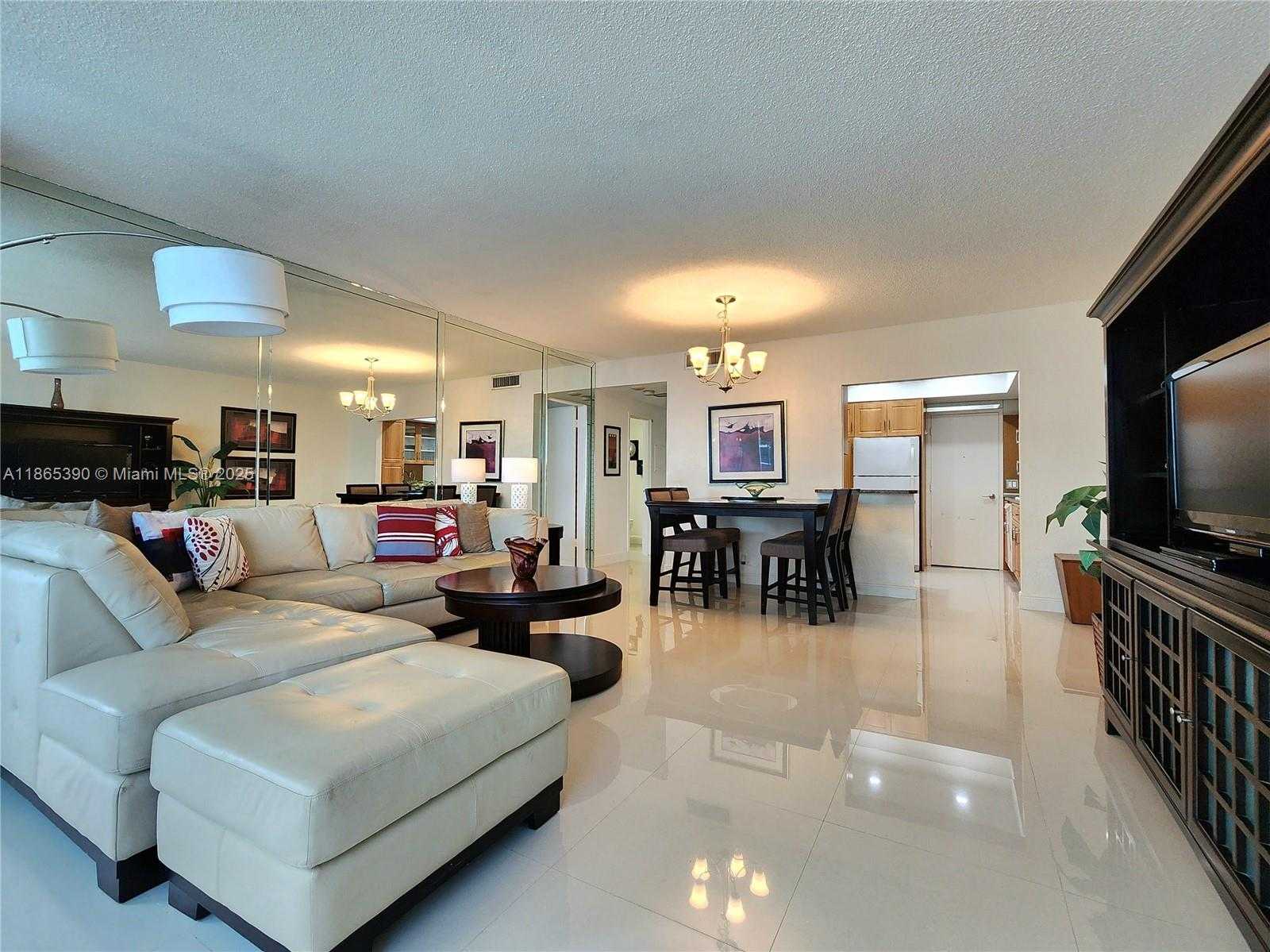 Small Image of 3505 SOUTH OCEAN DR #1217, Hollywood Number 6