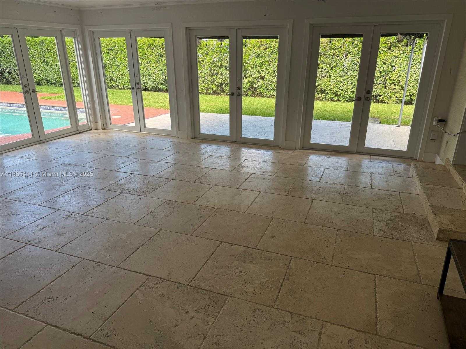Small Image of 3618 PALMARITO ST, Coral Gables Number 28