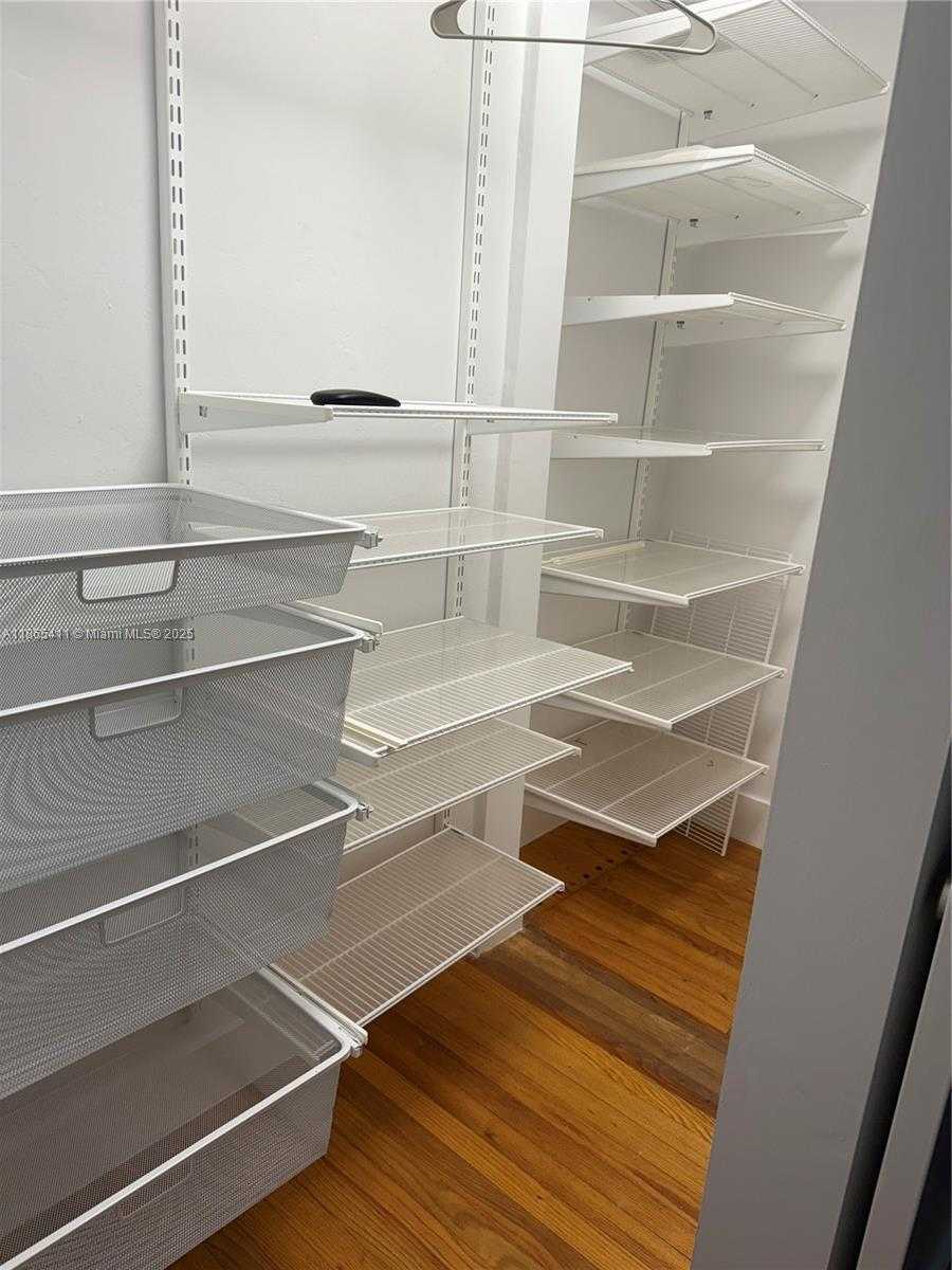 Small Image of 3618 PALMARITO ST, Coral Gables Number 34