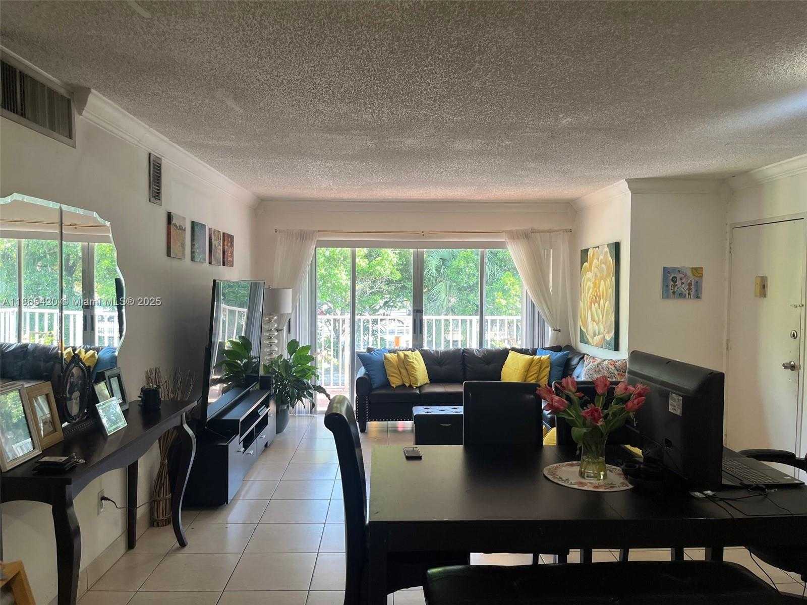 Small Image of 4640 NORTH WEST 79TH AVE #2A, Doral Number 3