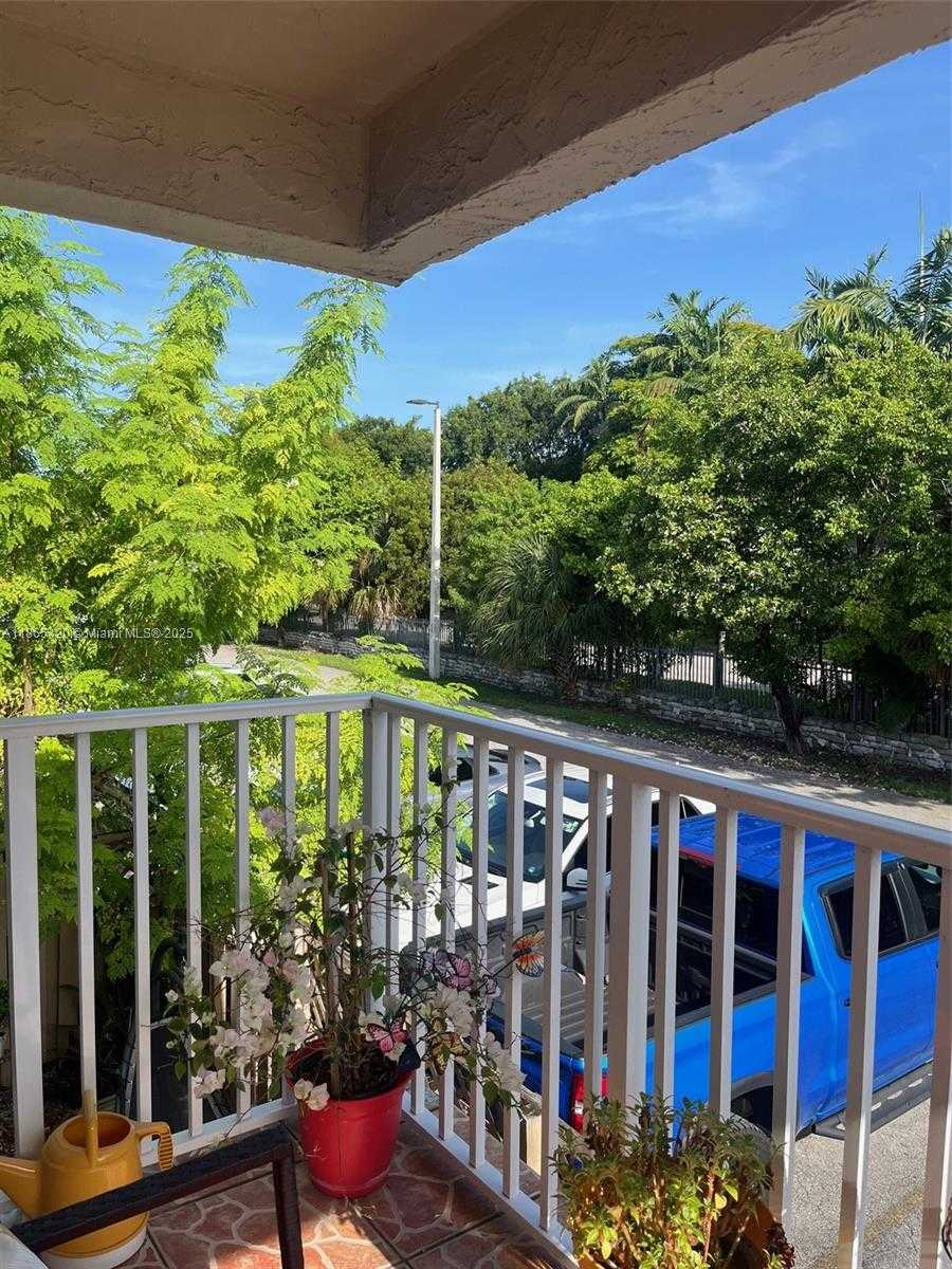 Small Image of 4640 NORTH WEST 79TH AVE #2A, Doral Number 6