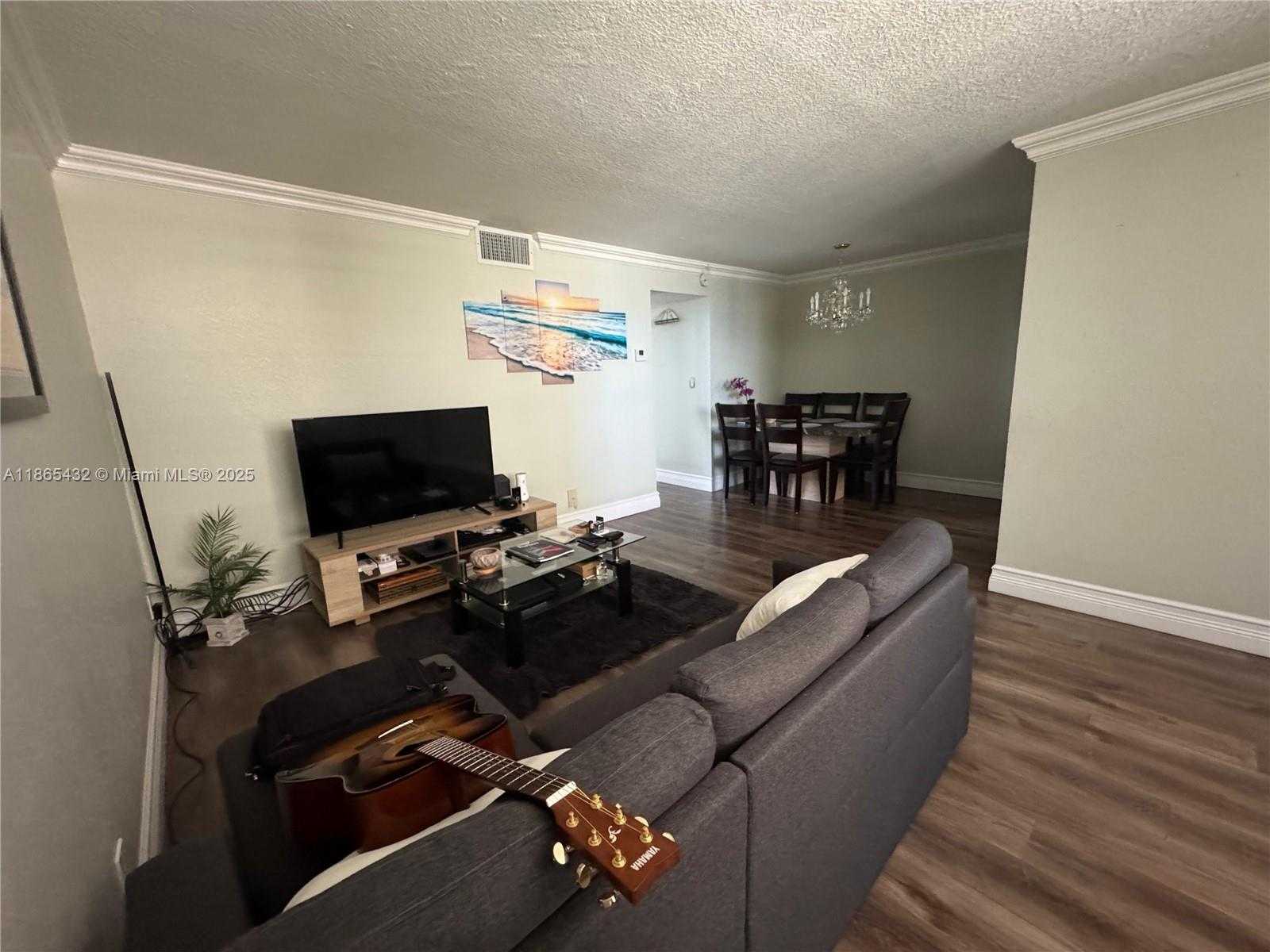 Small Image of 1811 JEFFERSON ST #409, Hollywood Number 4