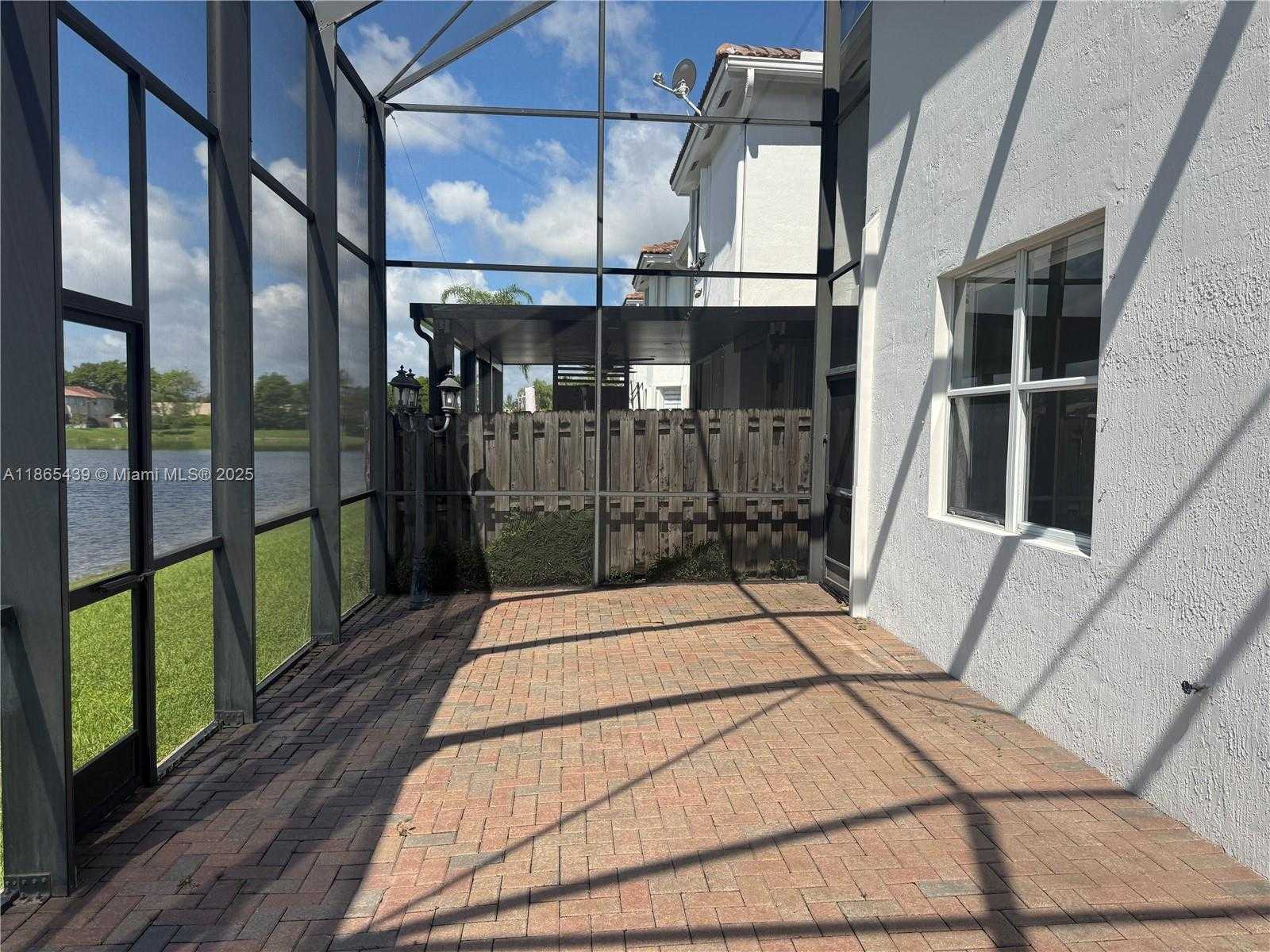 Small Image of 11482 NORTH WEST 69TH TER, Doral Number 14