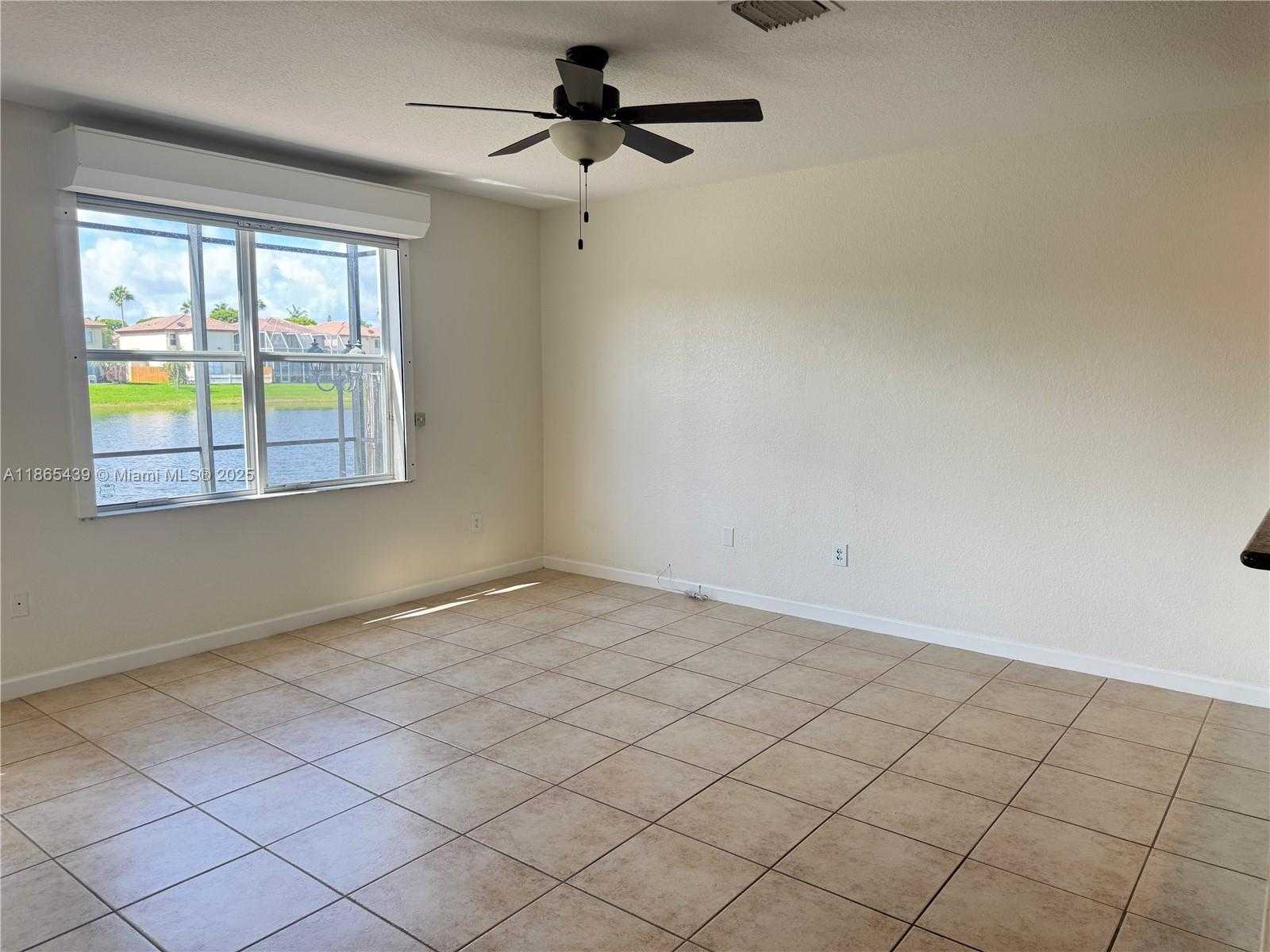 Small Image of 11482 NORTH WEST 69TH TER, Doral Number 17