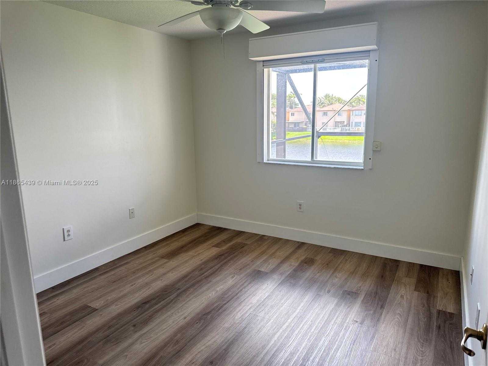 Small Image of 11482 NORTH WEST 69TH TER, Doral Number 42