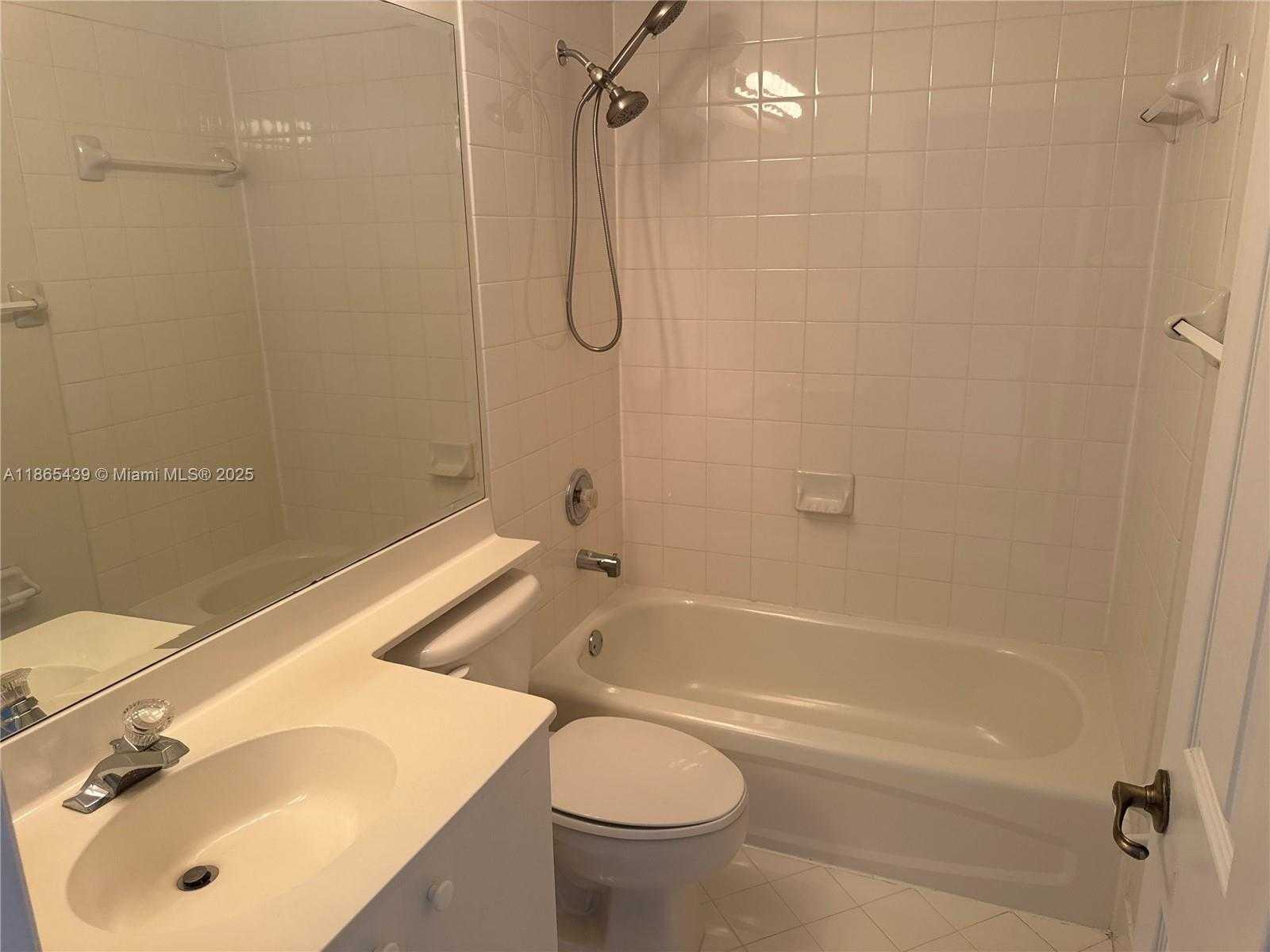 Small Image of 11482 NORTH WEST 69TH TER, Doral Number 45