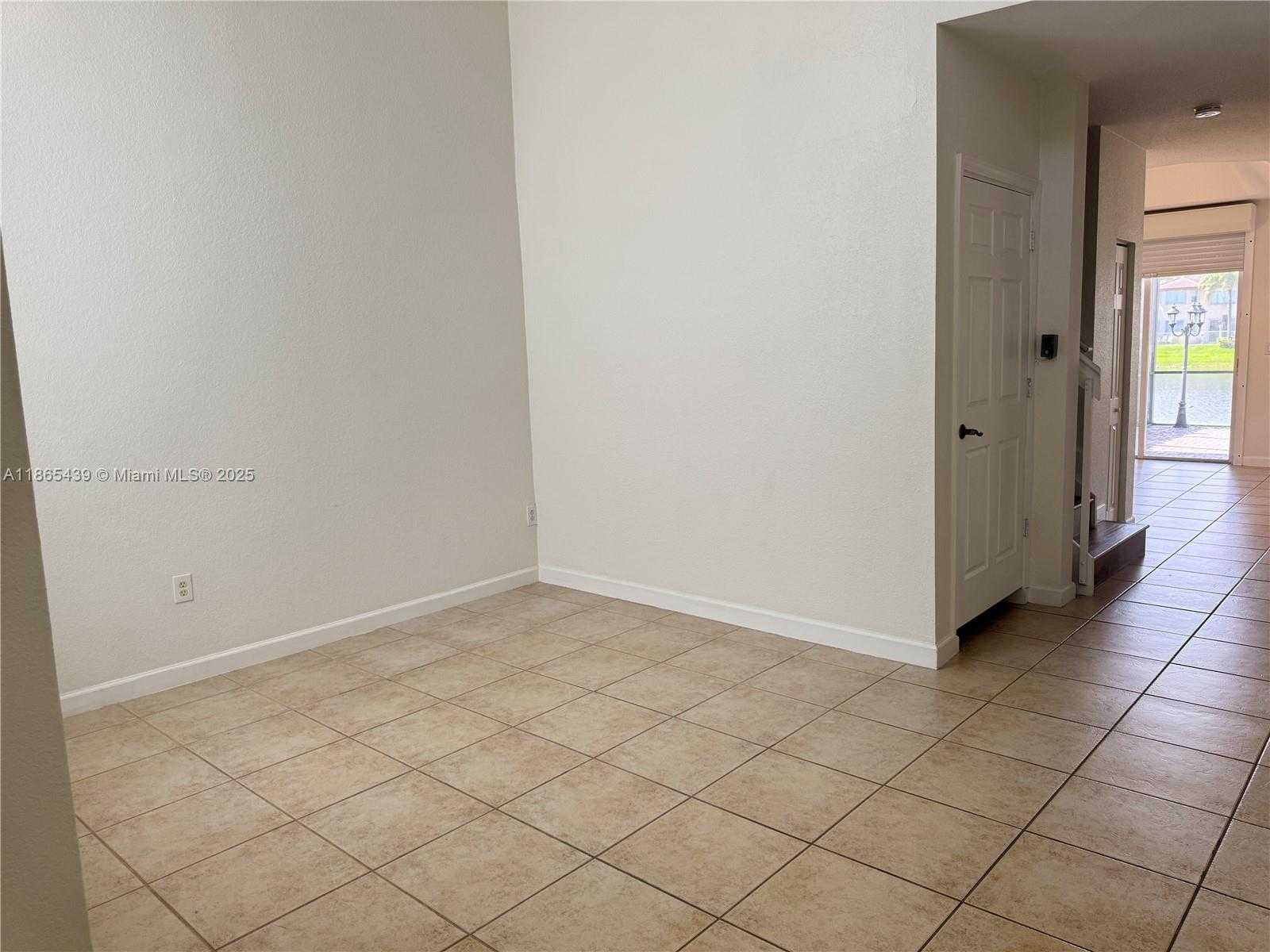 Small Image of 11482 NORTH WEST 69TH TER, Doral Number 5