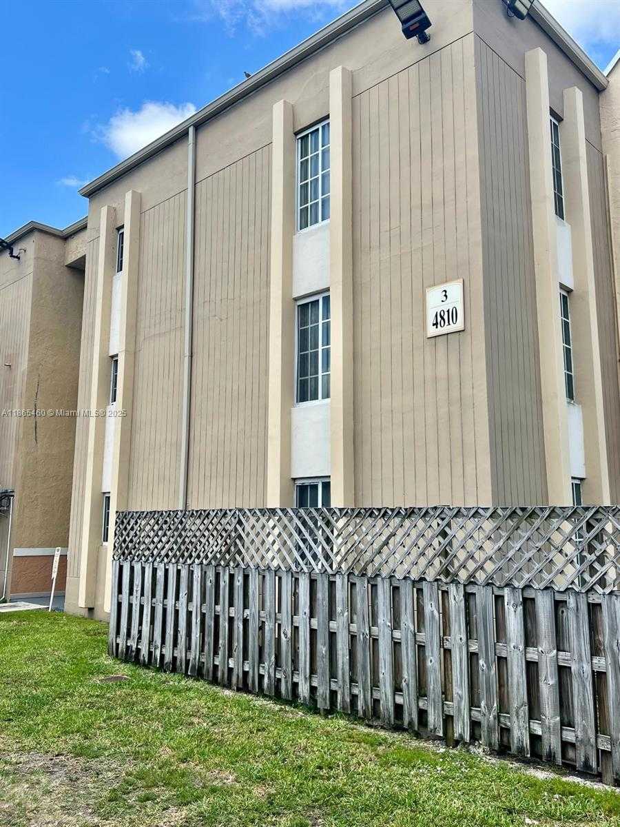 Small Image of 4810 NORTH WEST 79TH AVE #305, Doral Number 20
