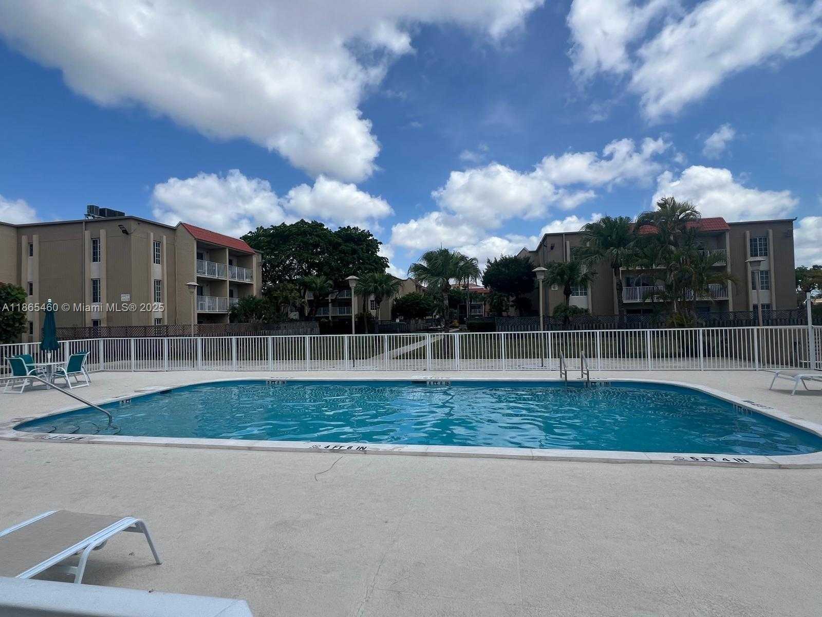 Small Image of 4810 NORTH WEST 79TH AVE #305, Doral Number 27