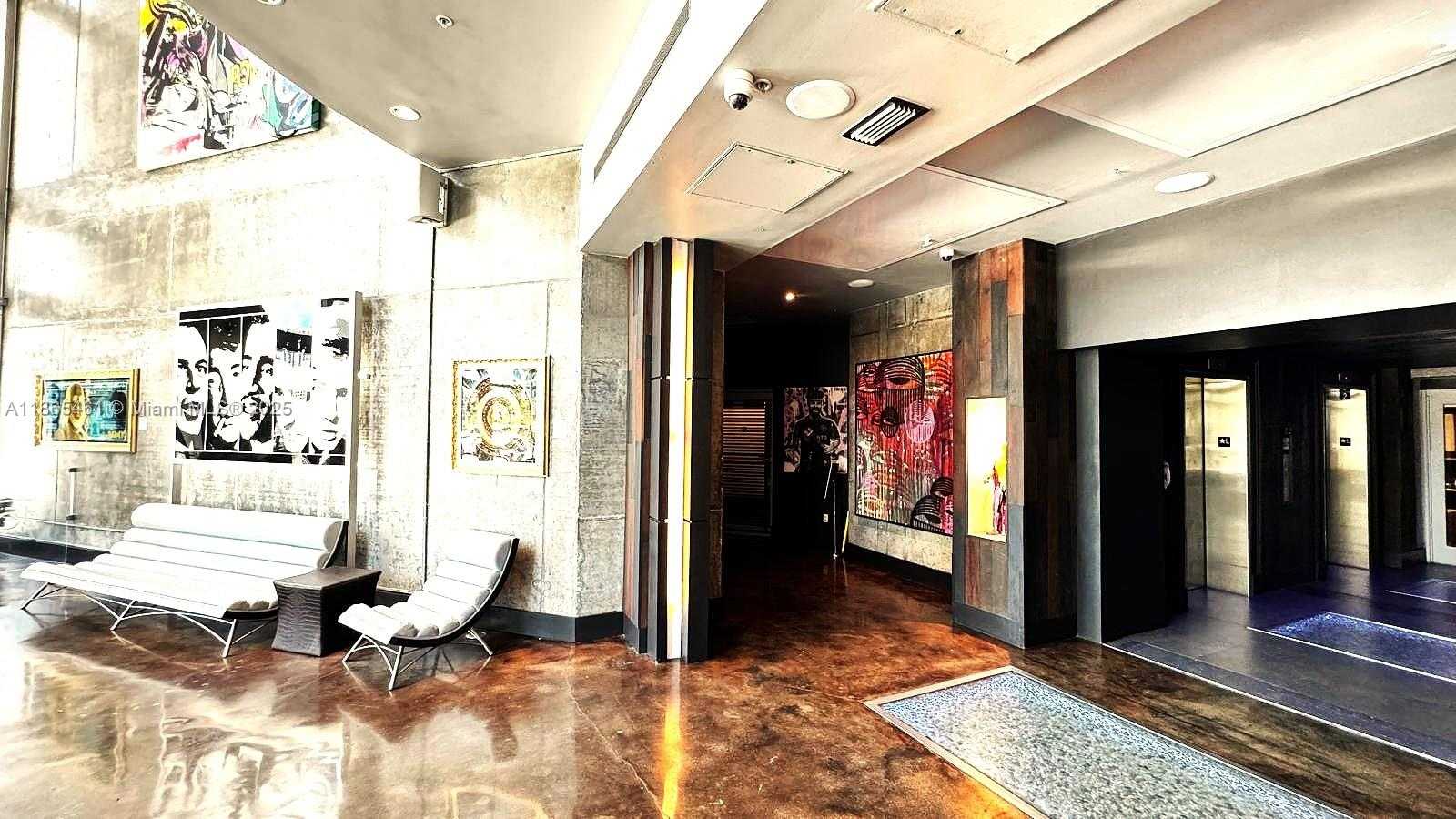 Small Image of 690 SOUTH WEST 1ST CT #1025, Miami Number 2