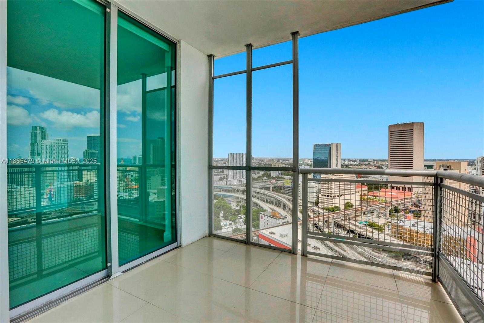 Small Image of 350 SOUTH MIAMI AVE #2911, Miami Number 18