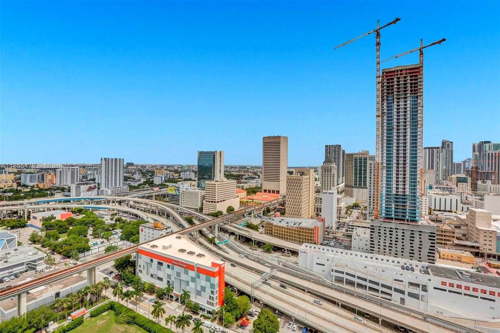 Small Image of 350 SOUTH MIAMI AVE #2911, Miami Number 2