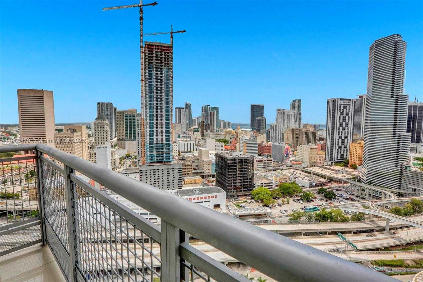 Small Image of 350 SOUTH MIAMI AVE #2911, Miami Number 20
