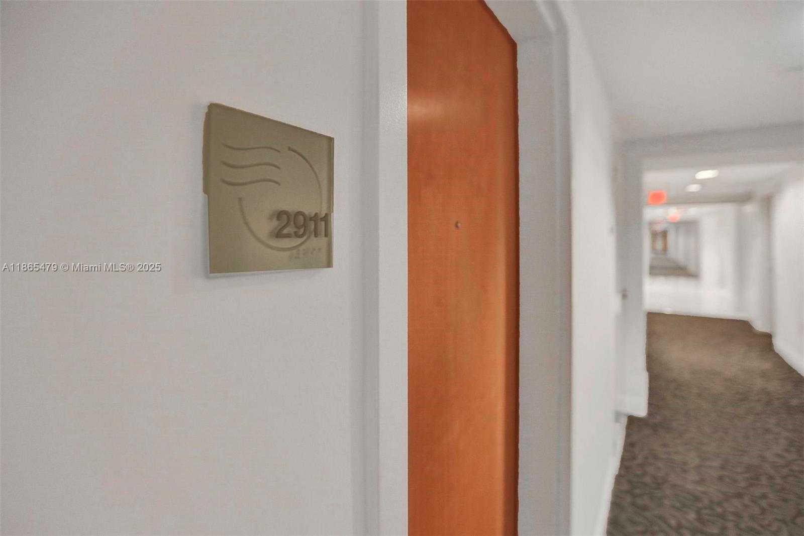 Small Image of 350 SOUTH MIAMI AVE #2911, Miami Number 23