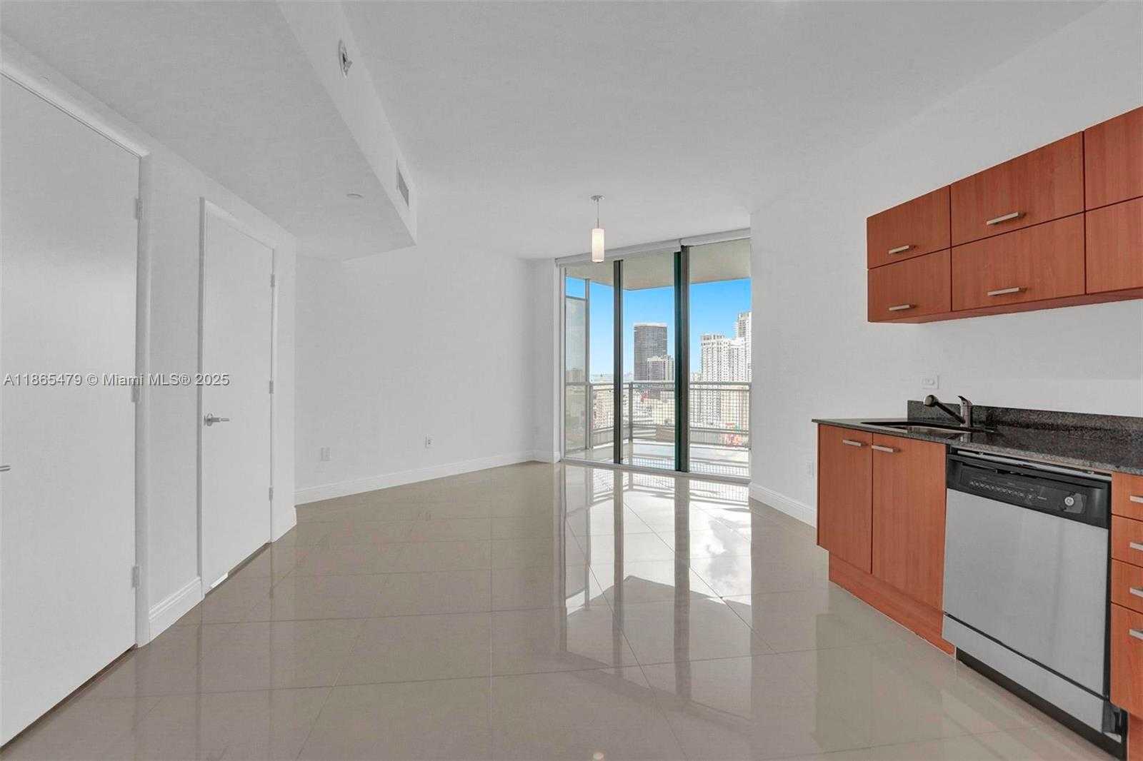 Small Image of 350 SOUTH MIAMI AVE #2911, Miami Number 4