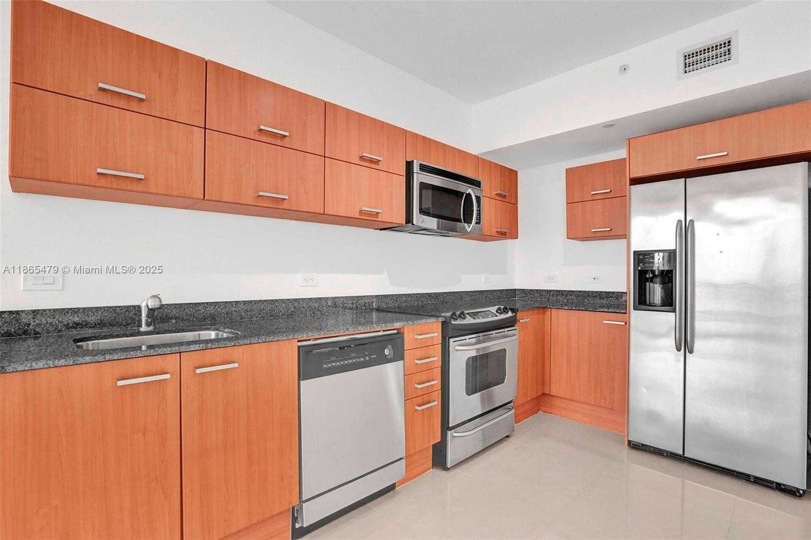 Small Image of 350 SOUTH MIAMI AVE #2911, Miami Number 8