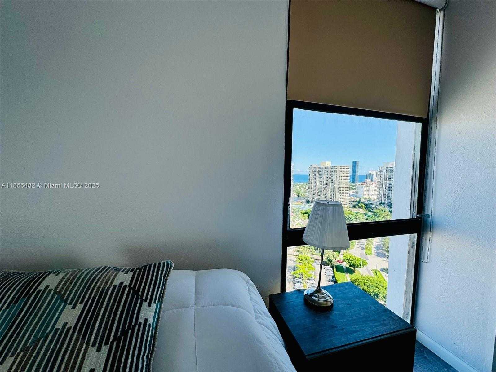 Small Image of 3675 NORTH COUNTRY CLUB DR #2603, Aventura Number 23