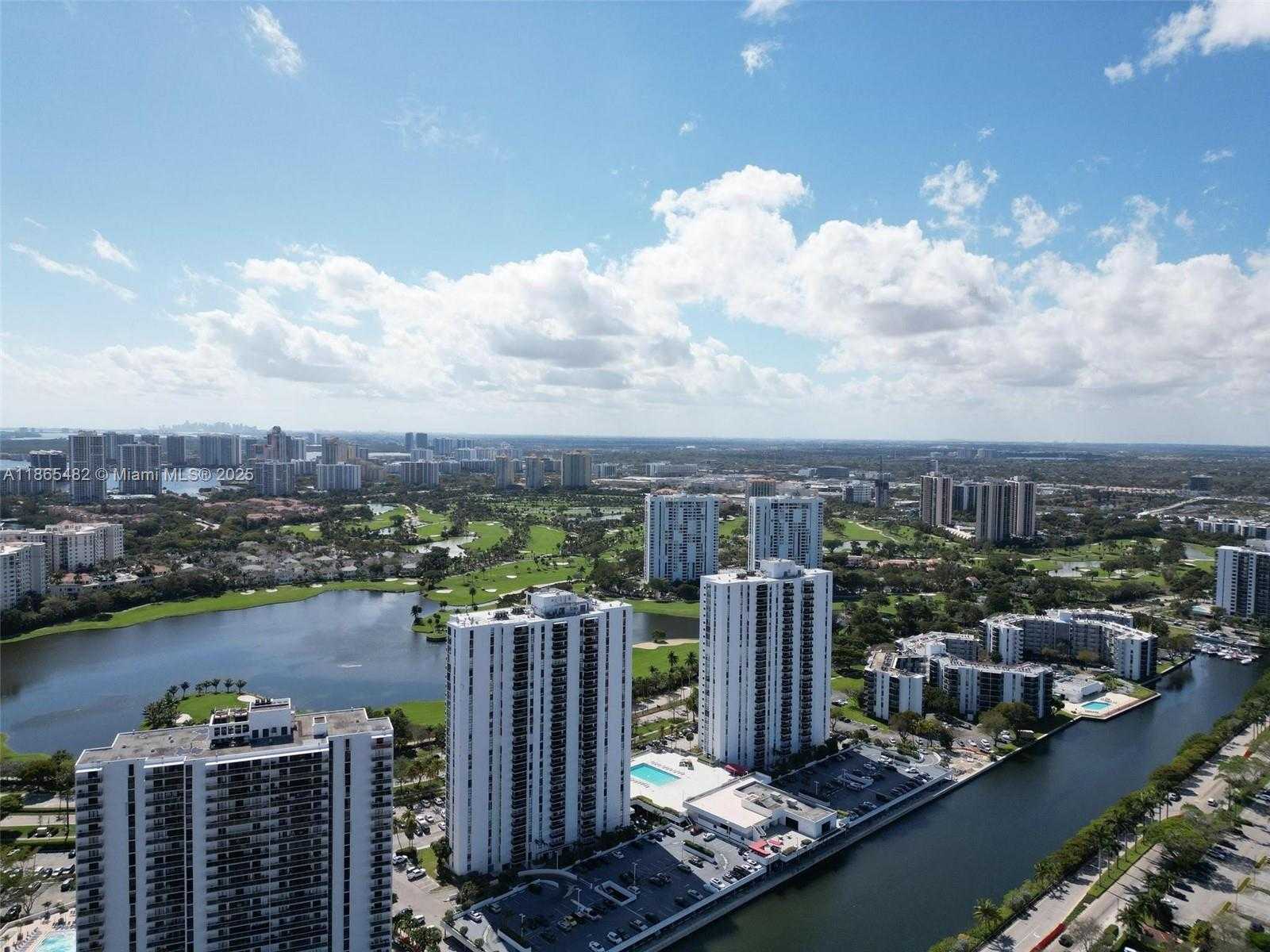 Small Image of 3675 NORTH COUNTRY CLUB DR #2603, Aventura Number 39